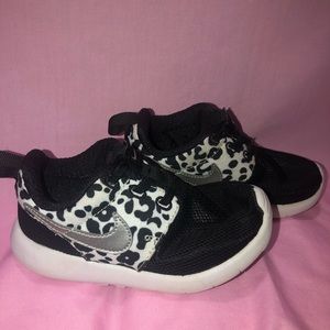 Girls Size 9 Nike